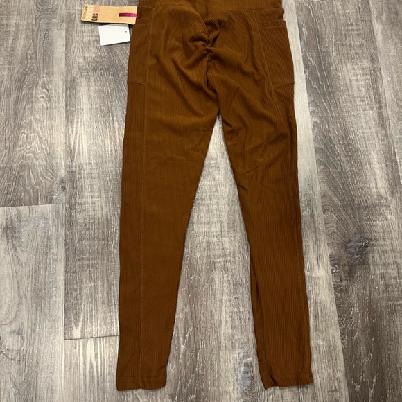 LEGGINGS - Picture 2 of 4